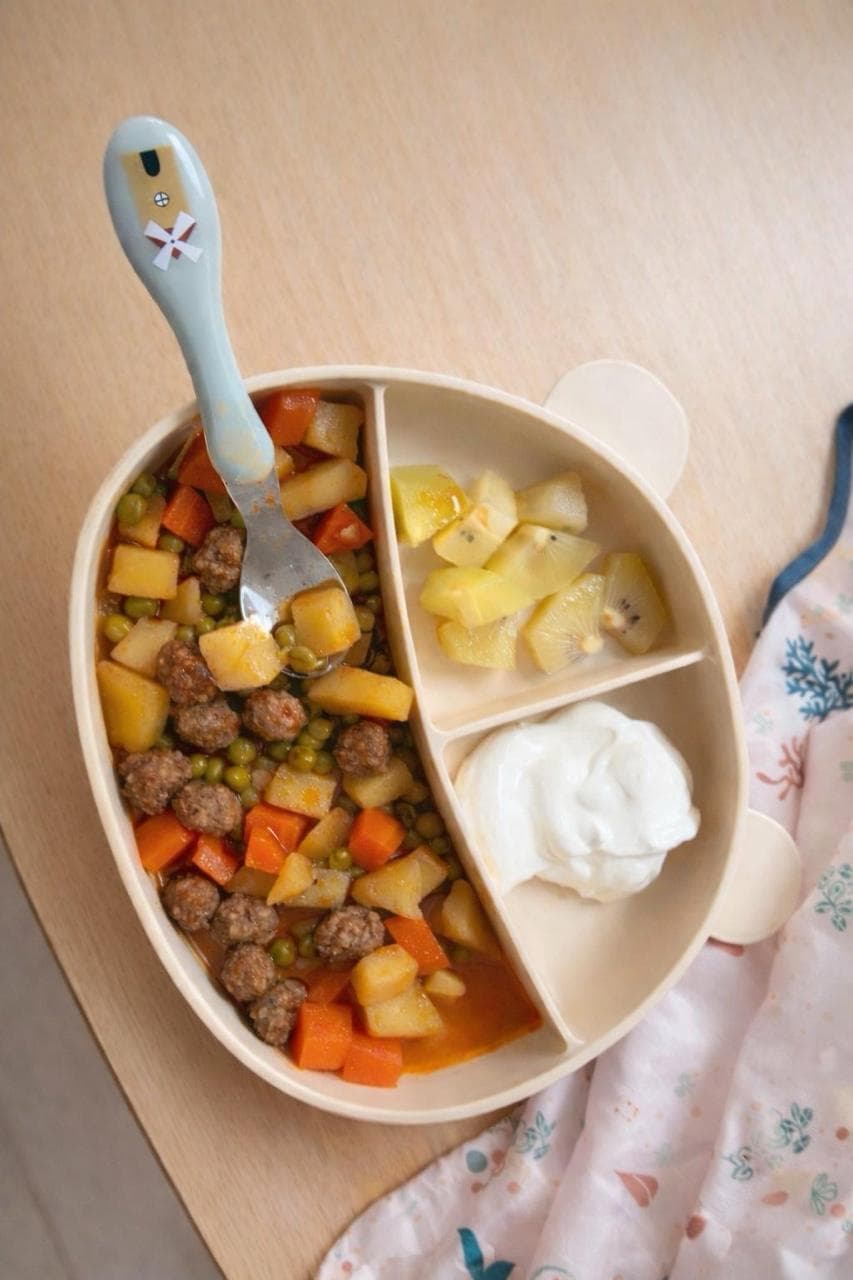 Mittwoch: Fleischbällchen mit Gemüse